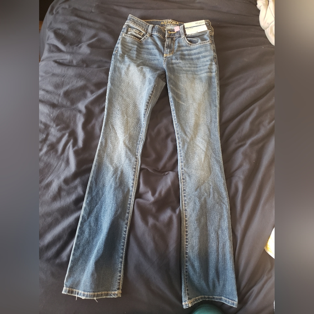Arizona Juniors Bootcut Jeans Size 3
